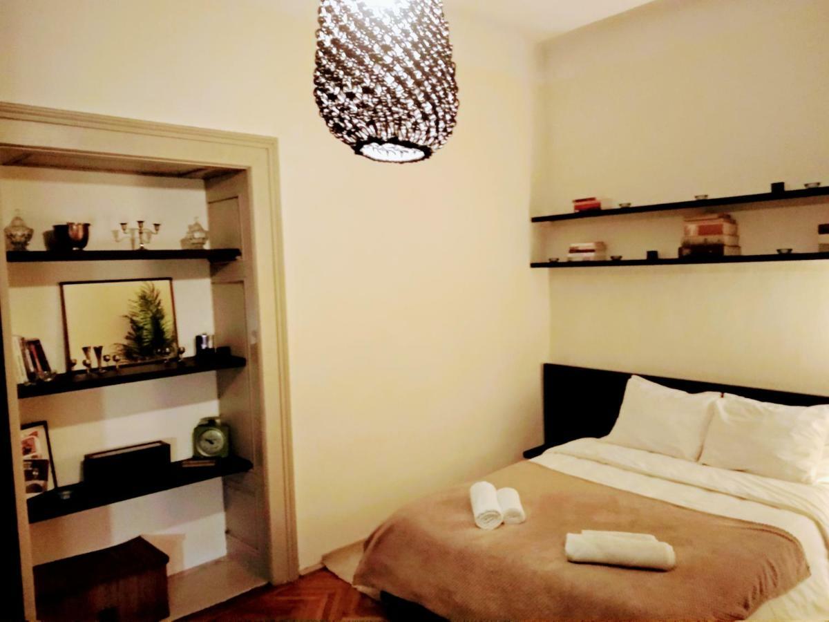 Charming Vintage Apartment Piata Sfatului บราชอฟ ภายนอก รูปภาพ